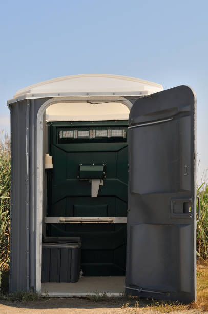 Best Affordable porta potty rental  in Merlin, OR
